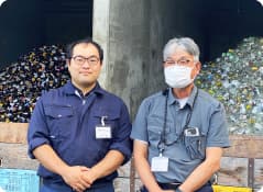 係長 小出 明永さん（右）／主事 冨山 草太さん（左）