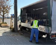 収集車両:平ボディ車 画像